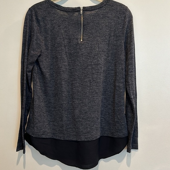 Ann Taylor Blue Petite Top Size S - Picture 4 of 4